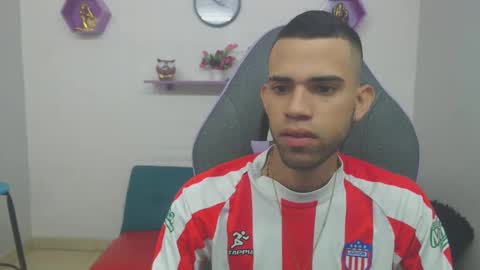 adri_sexboy online show from January 21, 12:50 pm