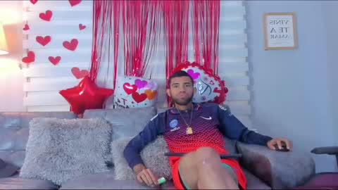 adri_sexboy online show from February 11, 2:57 pm