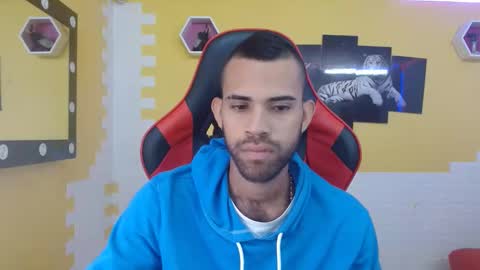 adri_sexboy online show from March 8, 3:45 pm