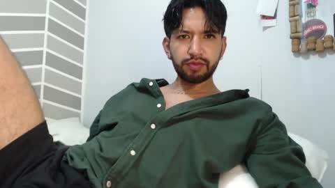 Adrian Falcon online show from April 29, 2:59 am