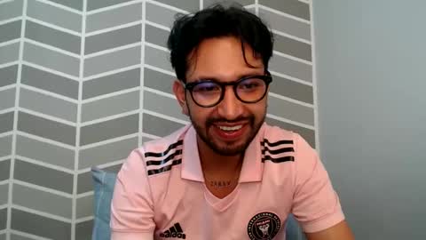 Adrian Falcon online show from May 22, 5:58 am