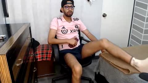 Adrian Falcon online show from May 26, 5:20 pm