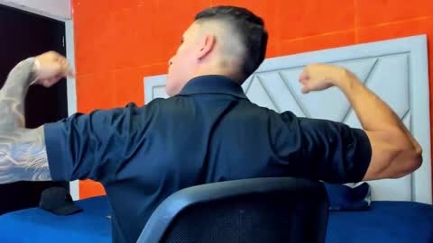   online show from October 13, 6:08 pm