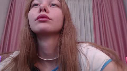 Snapshot of adriana_meow246 chatting on November 26, 3:13 pm Adriana online show from November 26, 3:13 pm