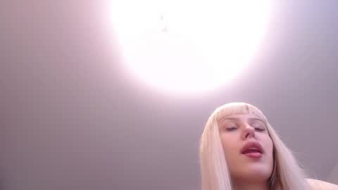 Snapshot of adriana_meow246 chatting on February 4, 7:09 pm Adriana online show from February 4, 7:09 pm