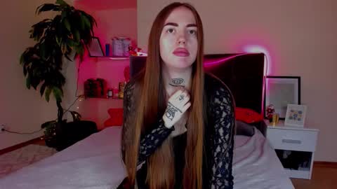 Snapshot of adrianacult chatting on January 6, 6:06 am Adriana online show from January 6, 6:06 am