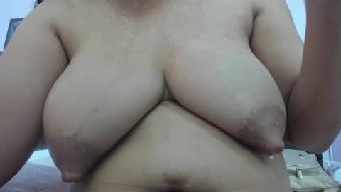 adriana online show from November 8, 5:23 pm