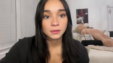 Snapshot of adriannarodriguez chatting on February 7, 3:01 am Adrianna online show from February 7, 3:01 am