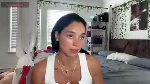 Adrianna  online show from June 9, 9:48 pm