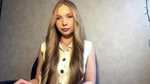 Snapshot of adriannemuldowney chatting on April 9, 2:22 pm Caroline online show from April 9, 2:22 pm