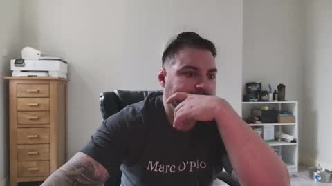 AdrianoMuscle online show from September 18, 10:28 am