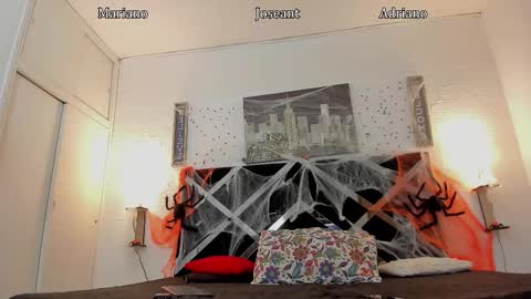 Adrian online show from October 27, 4:49 am