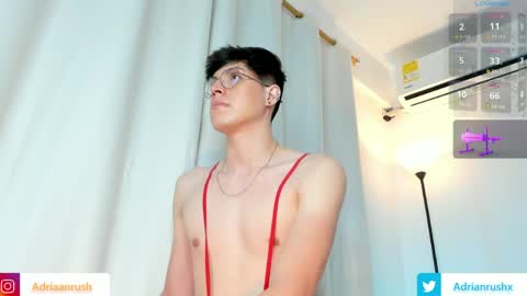 Snapshot of adrianrushx chatting on May 29, 3:15 am Adrian online show from May 29, 3:15 am