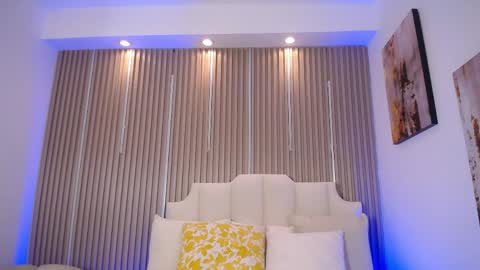 adrianstark_ online show from May 27, 12:24 pm