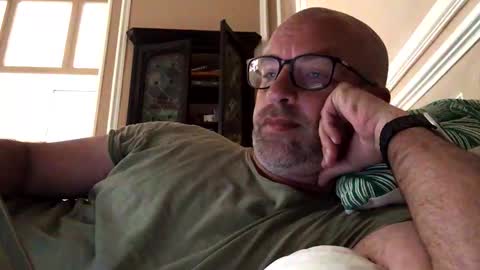 Snapshot of adrienfromparis chatting on May 4, 7:48 am adrienfromparis online show from May 4, 7:48 am