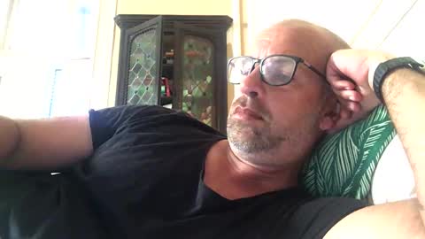 Snapshot of adrienfromparis chatting on June 5, 8:20 am adrienfromparis online show from June 5, 8:20 am