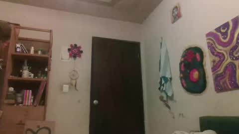 adrodiarellano online show from March 3, 11:21 pm