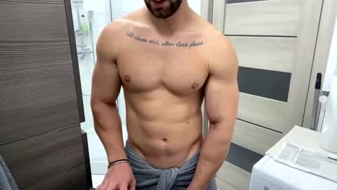 Mrrfitt online show from September 19, 7:43 am