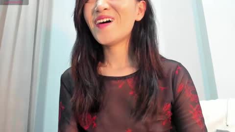 Aenie online show from February 15, 2:22 pm