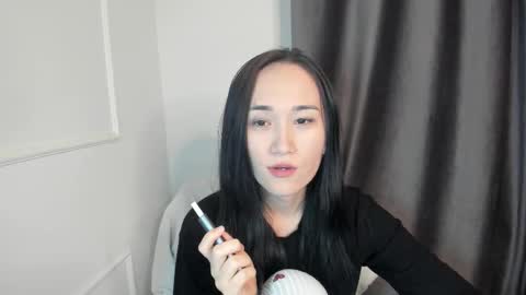 Aenie online show from October 13, 1:11 pm