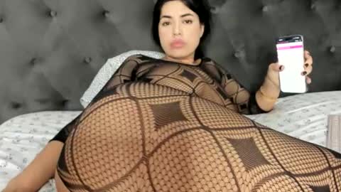 aeenna online show from October 26, 10:15 pm