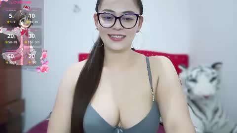 Snapshot of aeseelia chatting on June 20, 1:52 am lia online show from June 20, 1:52 am