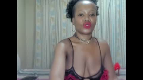 Snapshot of aficangagqueen chatting on November 4, 1:48 am AfricanSquirtQueen online show from November 4, 1:48 am
