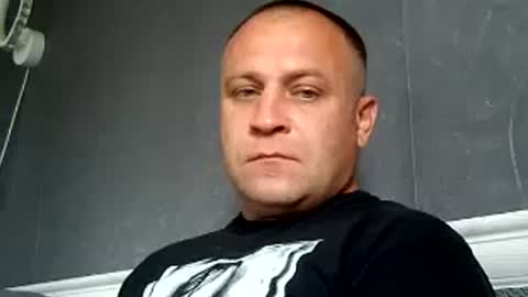 Snapshot of afonya342 chatting on June 17, 6:27 am Sasha online show from June 17, 6:27 am