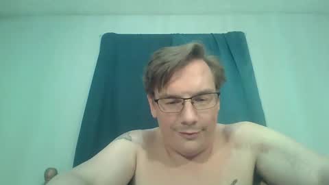 Snapshot of afreeman1 chatting on October 19, 1:06 am afreeman1 online show from October 19, 1:06 am