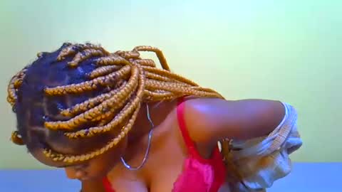 afrikana005 online show from December 19, 9:33 pm