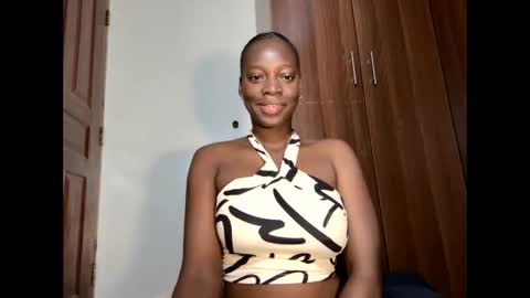 Snapshot of afro_pop chatting on September 13, 1:27 am Leah online show from September 13, 1:27 am