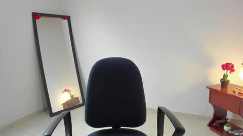 Lorena online show from February 26, 3:11 pm