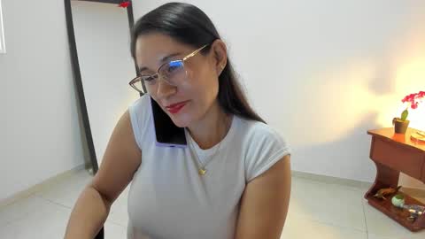 Lorena online show from March 10, 3:28 pm