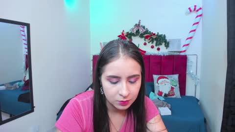 Snapshot of afroditaandsoffi chatting on December 31, 12:04 pm Afrodita Chery y Hermione online show from December 31, 12:04 pm