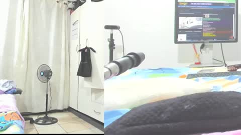 afroditacute16 online show from December 4, 2:42 am