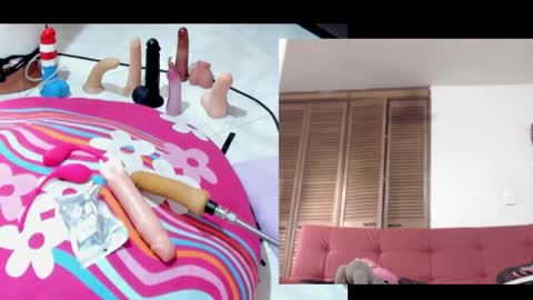 afroditacute16 online show from October 20, 12:05 pm