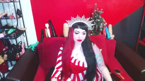 Snapshot of afroditagun666 chatting on December 23, 6:16 pm AfroditaGun666 online show from December 23, 6:16 pm