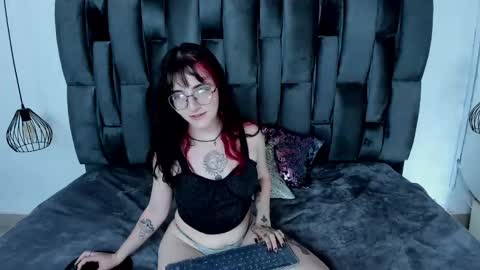 Snapshot of afroditaleclair chatting on October 24, 8:16 pm Afrodita online show from October 24, 8:16 pm