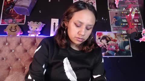 Snapshot of afroditaunu chatting on February 9, 4:25 am Cris owo online show from February 9, 4:25 am