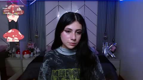 Snapshot of agarycus_ chatting on November 18, 2:54 pm Kimberly online show from November 18, 2:54 pm