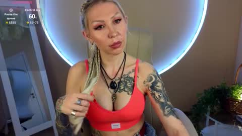 Snapshot of agata__poison chatting on October 9, 11:03 pm Agata online show from October 9, 11:03 pm
