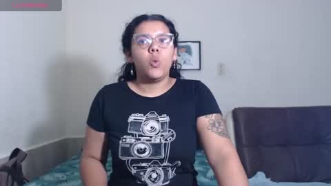 Snapshot of agata_c chatting on July 9, 3:32 am Agatha online show from July 9, 3:32 am
