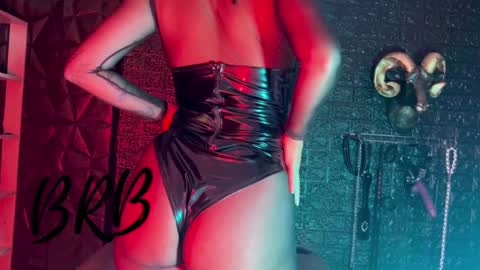 Snapshot of agata_darkness chatting on January 4, 6:30 pm Miss Agata online show from January 4, 6:30 pm