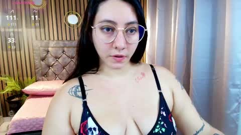Snapshot of agata_monroe chatting on May 22, 8:03 pm sweet agata online show from May 22, 8:03 pm
