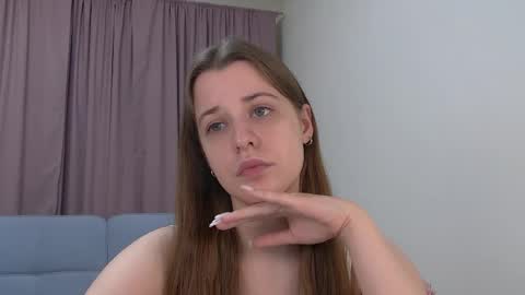 Snapshot of agataaisitt chatting on April 29, 6:36 pm Agata Aisitt online show from April 29, 6:36 pm