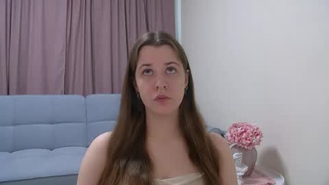 Snapshot of agataaisitt chatting on May 31, 5:48 am Agata Aisitt online show from May 31, 5:48 am
