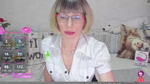 Snapshot of agatafox chatting on March 21, 6:07 am Agata online show from March 21, 6:07 am