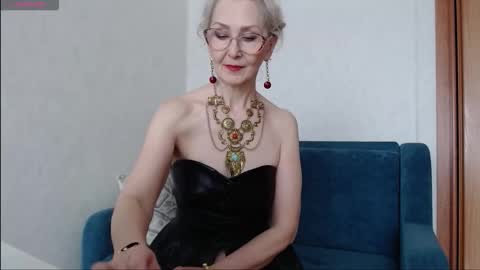 Agatha online show from March 10, 3:11 am