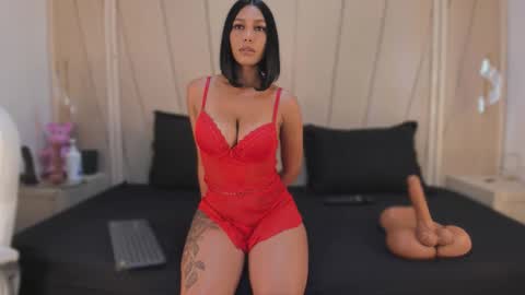 Agatha Steel online show from March 4, 8:37 pm