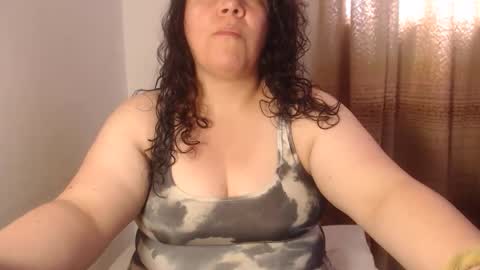 Snapshot of agathaaaa chatting on May 2, 6:57 pm online show from May 2, 6:57 pm